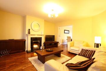 Фото номера Таунхаус с 3 спальнями Дома для отпуска Ardmullen Walnut 3 Bed Holiday Home г. Кенмэр 16