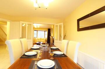 Фото номера Таунхаус с 3 спальнями Дома для отпуска Ardmullen Walnut 3 Bed Holiday Home г. Кенмэр 39